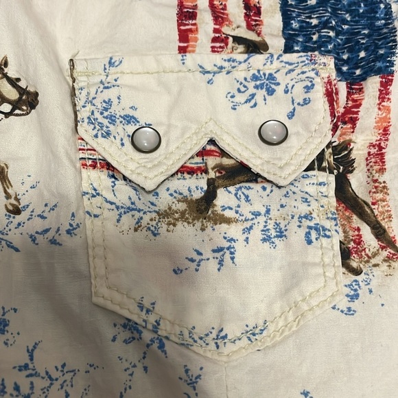 Legacy Falls Snap Sleeveless American Flag Rodeo Cowboy Top - Picture 6 of 14